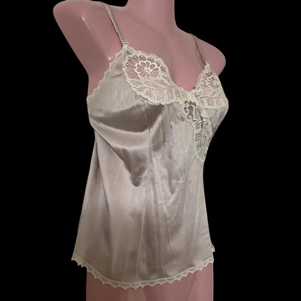 Vintage Camisole Top Women's Size 34 Beige Ivory Floral Lace Trim Made in USA